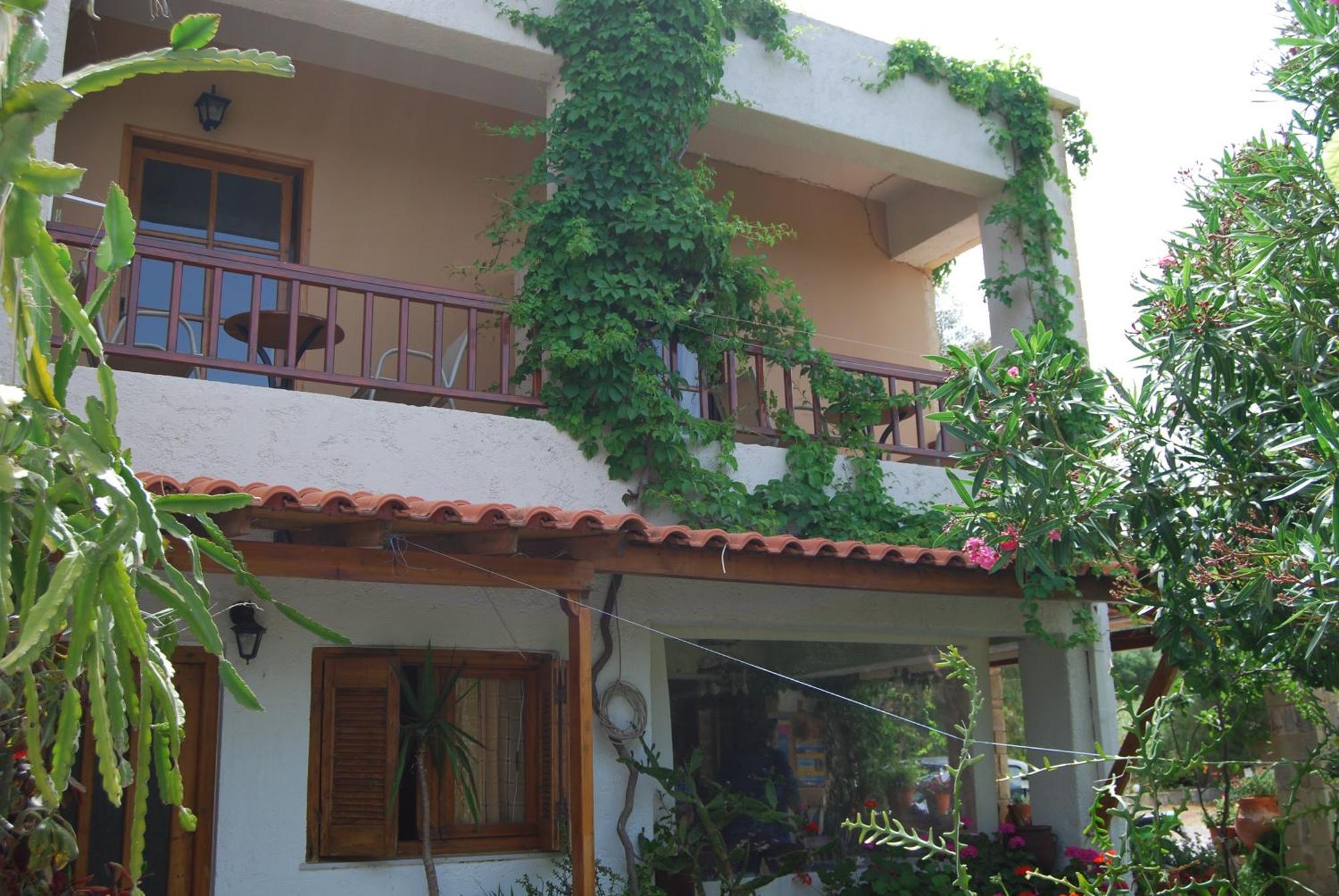 Golden Sun Apartments Falasarna Exterior foto